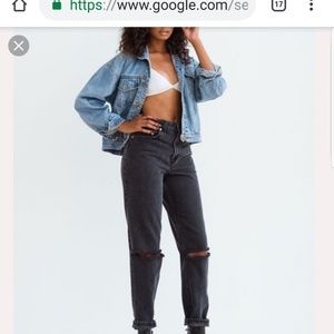 Levi destroyed mom Jean's